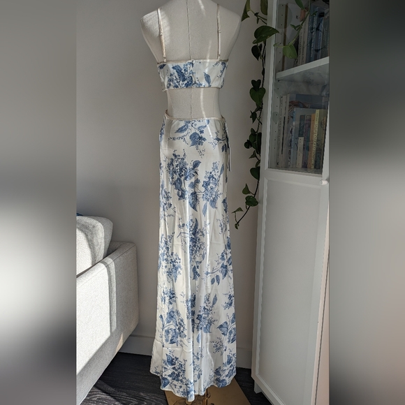 Reformation Poppies Cutout Silk Maxi - Picture 3 of 11